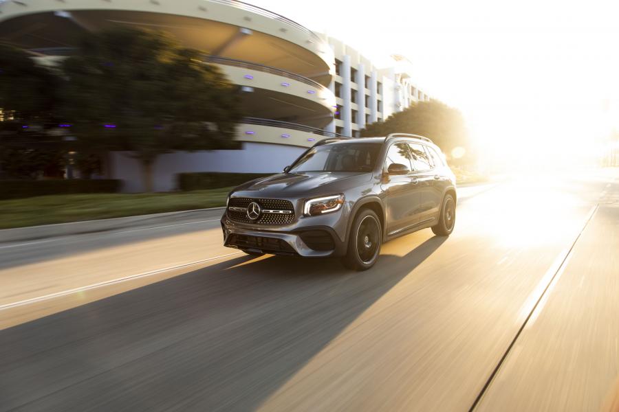  Mercedes-Benz GLB250 AMG Line (X247) 2019 года  (NA) (фото 15 из 40)